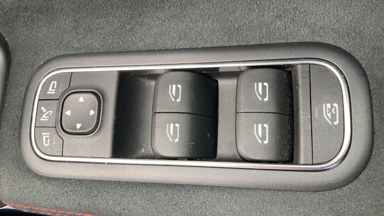 Mercedes-Benz CLA 220d AMG Line Premium 4dr Tip Auto Diesel Saloon